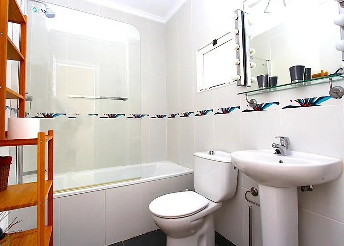 3 Bed With Stunning View Pc4