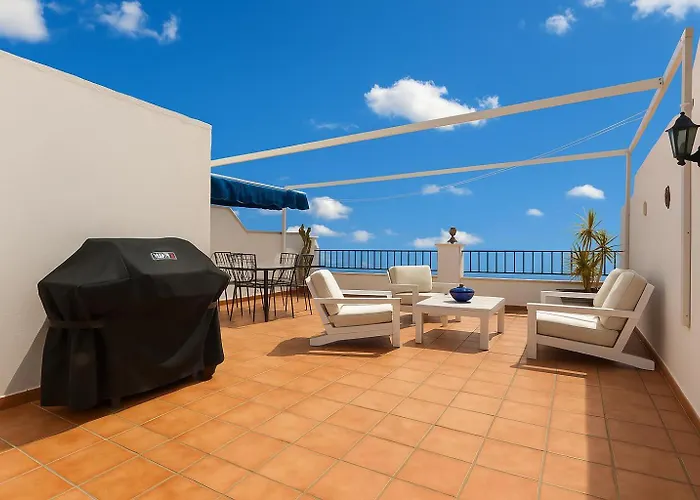 3 Bed With Stunning View Pc4 Villa